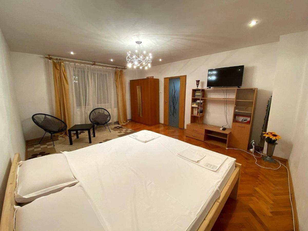 Arina'S Apartments 브라쇼브 외부 사진